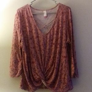 3 Quarter sleeve top